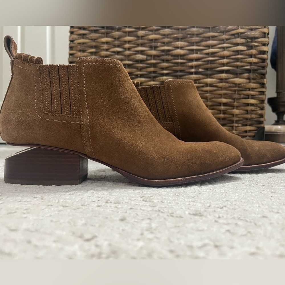 Alexander Wang Suede Kori Silver Lift Chelsea Boots